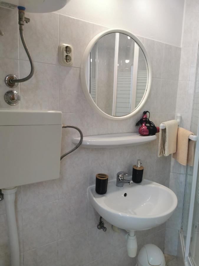 Apartman Tudor Kuzma Хвар Екстер'єр фото