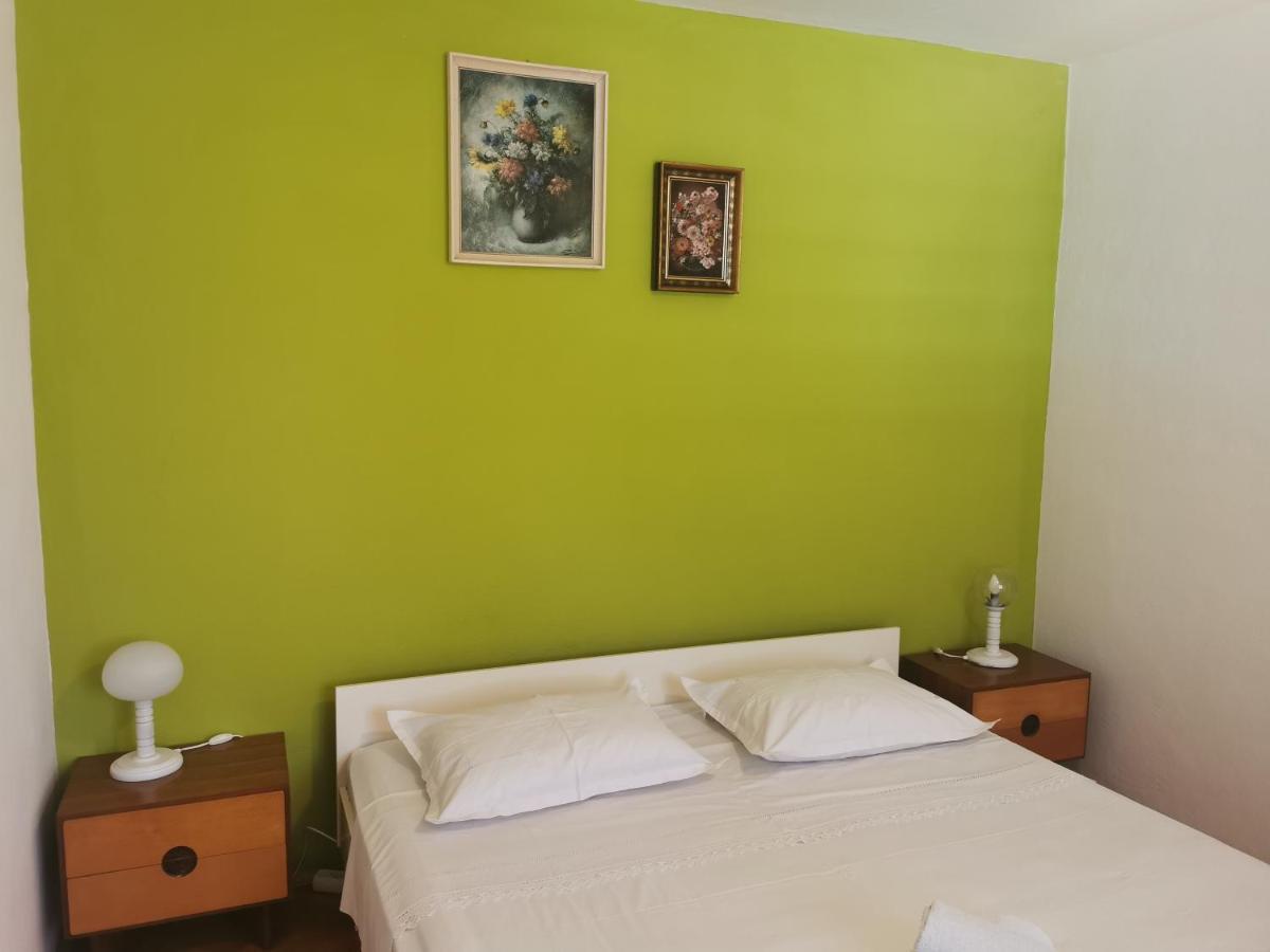 Apartman Tudor Kuzma Хвар Екстер'єр фото