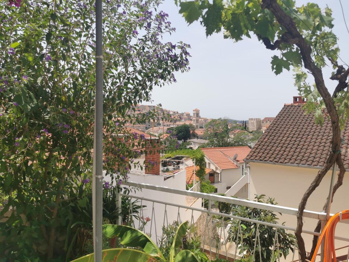 Apartman Tudor Kuzma Хвар Екстер'єр фото
